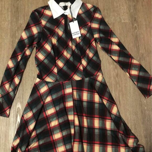 UNIQUE VINTAGE TARTAN DRESS - Picture 2 of 5
